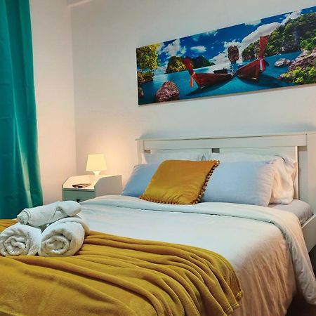 The Whale Beach House Atouguia Da Baleia Εξωτερικό φωτογραφία